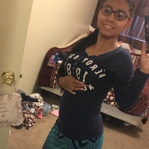 Meet your Posher, Mayra